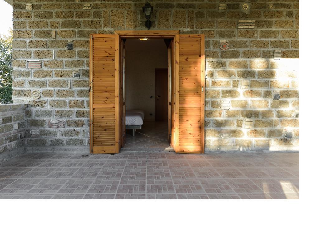 Villa La Mola Di Campagnano à Campagnano Di Roma Chambre photo